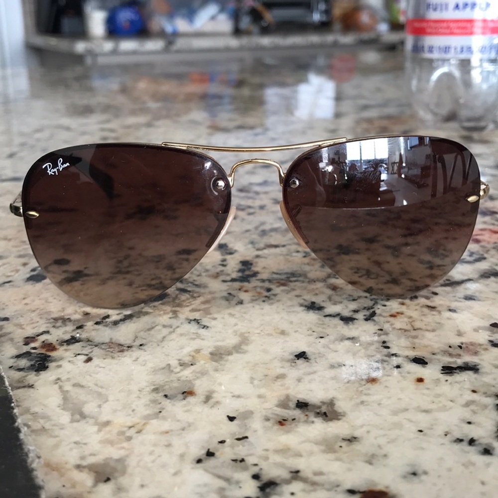 Raybans 3449 not worm a lot but no case